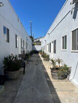 819 S Palos Verdes St in Los Angeles, CA - Building Photo