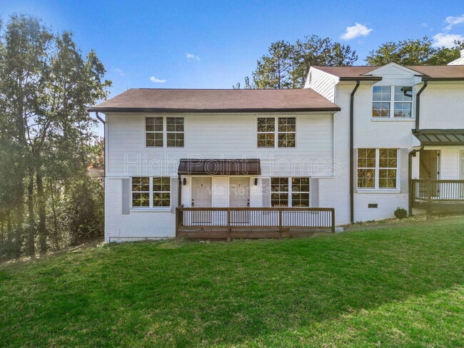 property at 400 Gallery Ln