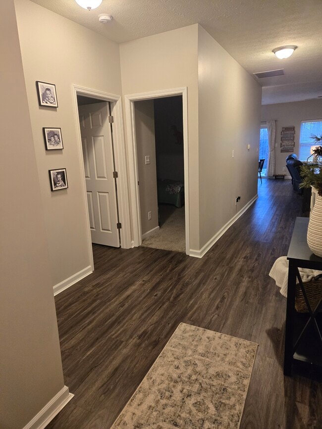 914 Baden Manor Dr in Indianapolis, IN - Building Photo - Building Photo