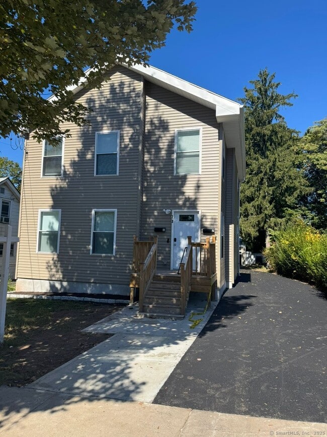 property at 23 Silver St