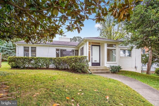 property at 5205 Saratoga Ave