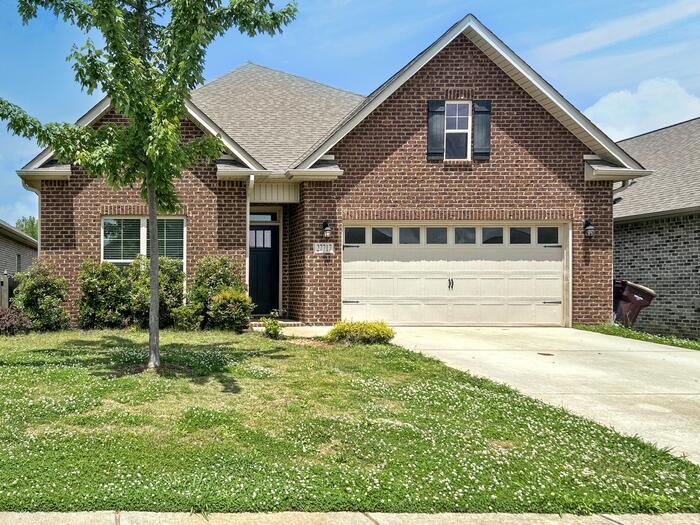 27717 Kosar Xing in Athens, AL - Building Photo