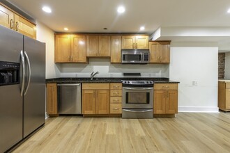 11 Dartmouth St, Unit 1 in Boston, MA - Building Photo - Building Photo