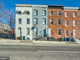 1324 W Pratt St in Baltimore, MD - Building Photo