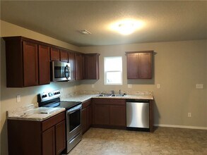 1906 E Center St in Rogers, AR - Building Photo - Building Photo