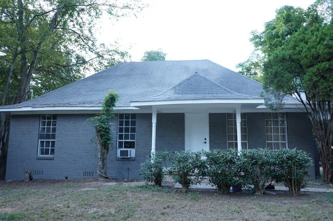 property at 203 N Bishop St