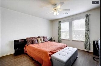 11900 Lima Dr in Manor, TX - Building Photo - Building Photo