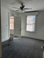 29 Maple Ave in Waterbury, CT - Building Photo