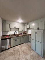 7261 W Camelback Rd in Phoenix, AZ - Building Photo