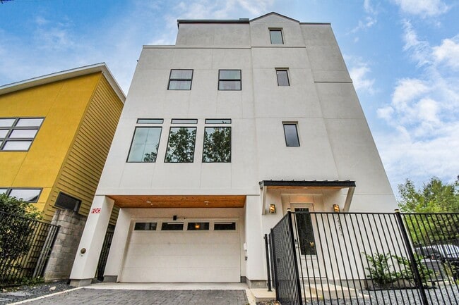 property at 2303 Yupon St