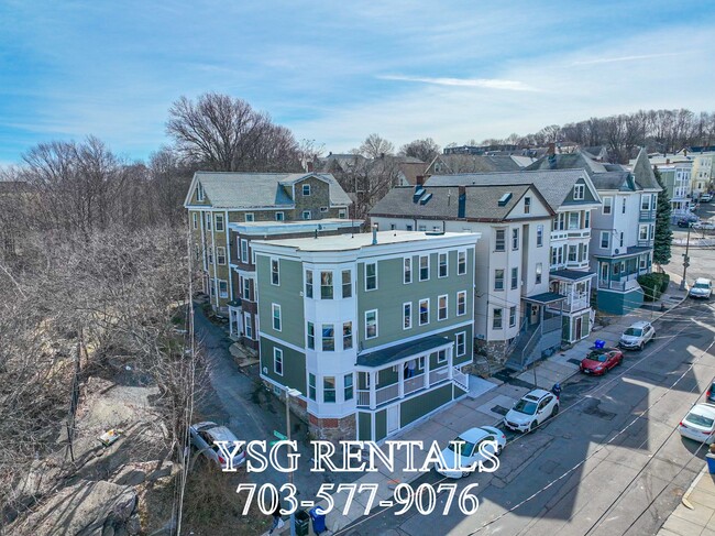 34 Calumet St, Unit Unit #1