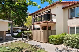 4020 Porte La Paz in San Diego, CA - Building Photo - Building Photo