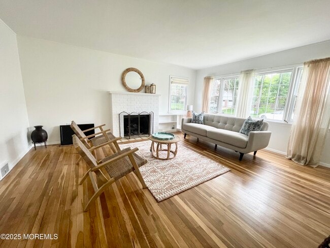 property at 612 Myrtle Ave