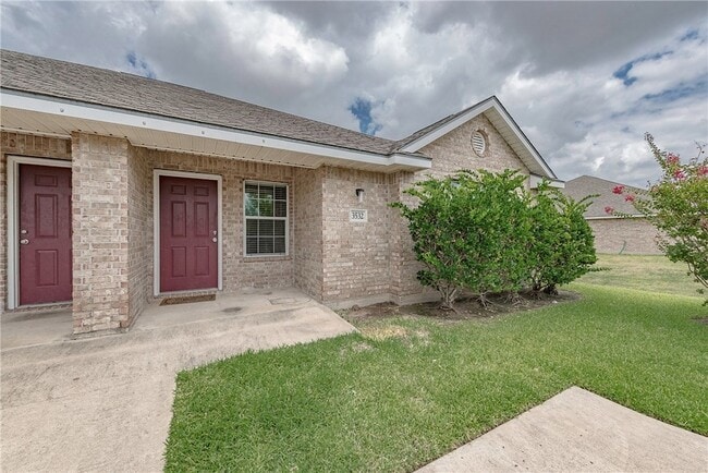 3534 Paloma Ridge Dr