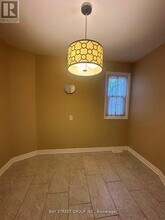 135 Walmer Gardens in London, ON - Building Photo - Building Photo