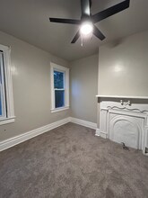 5208 Brown Way in Pittsburgh, PA - Building Photo - Building Photo