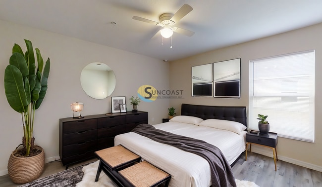 9021 N Travis Dr