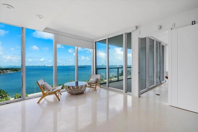 property at 601 NE 36th St