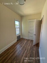 7 Jones Pl-Unit -3N in Yonkers, NY - Foto de edificio - Building Photo