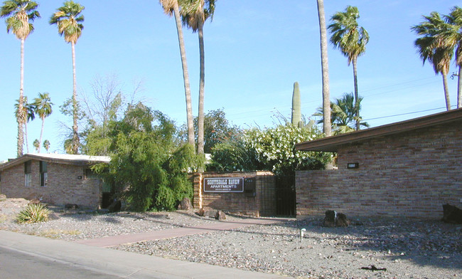 Holiday Park in Scottsdale, AZ - Building Photo - Building Photo