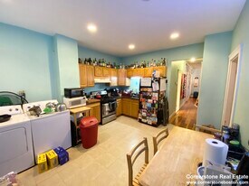 1562 Tremont St, Unit 3 in Boston, MA - Building Photo