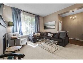 2738 158 St in Surrey, BC - Building Photo - Building Photo