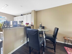 161 Station Park Cir in Grayslake, IL - Building Photo - Building Photo