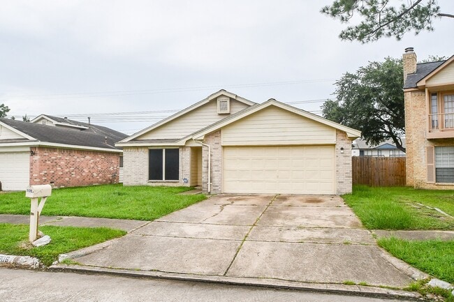 11706 Spring Grove Dr in Houston, TX - Building Photo - Building Photo