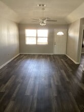 3239 Prairie Dunes Cir E in Lakeland, FL - Building Photo - Building Photo