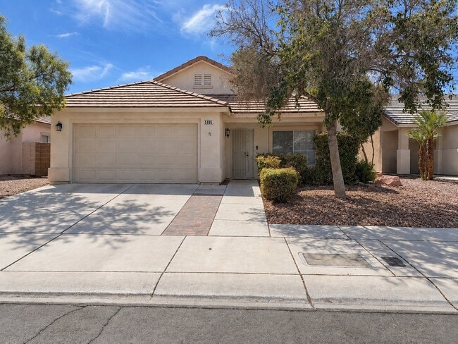 property at 5105 W Foggia Ave