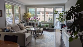 30 Constitution Way in Jersey City, NJ - Building Photo