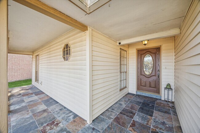1119 Downing Cir in League City, TX - Building Photo - Building Photo