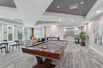 Elan at River Oaks in San Jose, CA - Building Photo - Building Photo