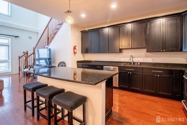 2360 NJ-33 in Trenton, NJ - Building Photo - Building Photo