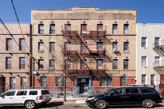 The Stanhope in Brooklyn, NY - Foto de edificio - Building Photo