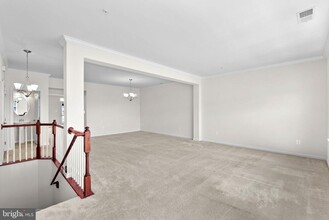 21582 Zuknick Terrace in Ashburn, VA - Building Photo - Building Photo