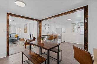 2904 Berwick St in Pensacola, FL - Building Photo - Building Photo