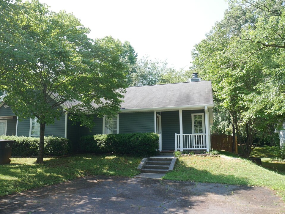 1906 Alyssum Pl in Winston-Salem, NC - Building Photo