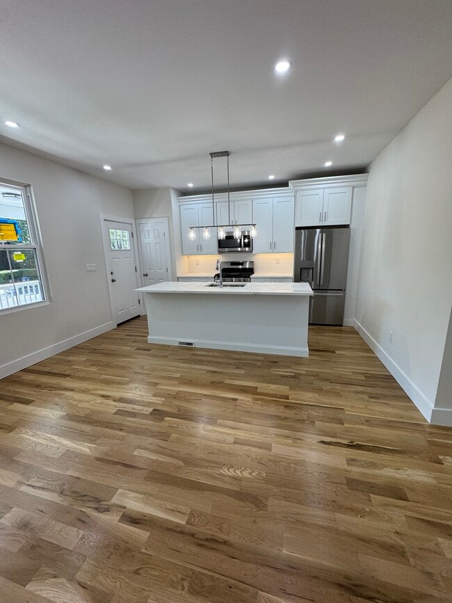 231 Sixth Ave, Unit 1