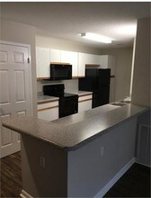 44 Fantasy Ln-Unit -D in Lillington, NC - Building Photo - Building Photo