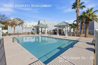 5400 S Hardy Dr in Tempe, AZ - Building Photo - Building Photo