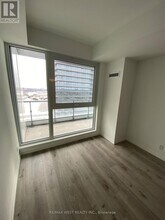 1000-1000 Portage Pkwy in Vaughan, ON - Building Photo - Building Photo