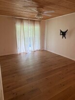 208 Woodland Vlg, Unit 208 in Vestavia Hills, AL - Building Photo