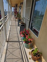 1129 N Clark St in West Hollywood, CA - Building Photo - Building Photo