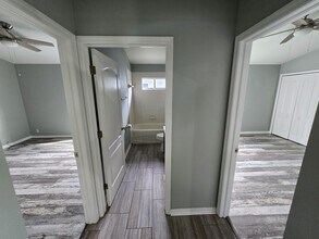 1124 Lumsden Pointe Blvd, Unit 1R in Valrico, FL - Building Photo - Building Photo