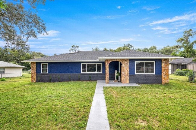 property at 5 Bahia Court Trce