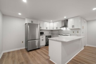 286 K St, Unit R Apartments