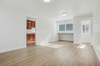 3953 Angelo Ave in Oakland, CA - Building Photo - Building Photo