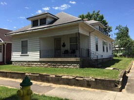 501 S 19th St in Terre Haute, IN - Building Photo
