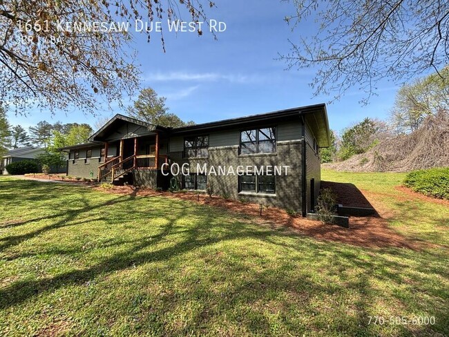 property at 1661 Kennesaw Due West Rd